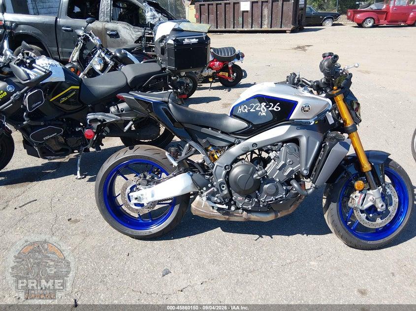 2025 YAMAHA MT09 SP — фото 11