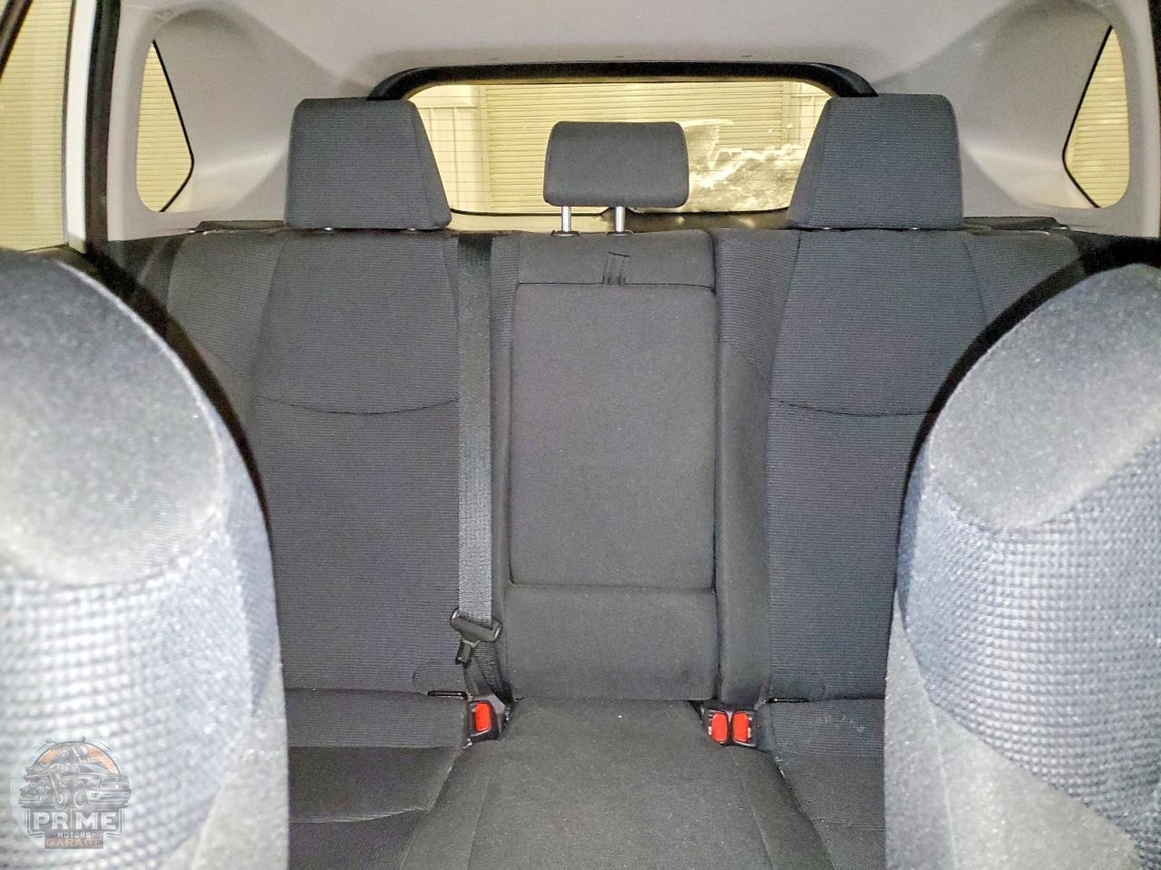 2025 TOYOTA RAV4 — фото 10