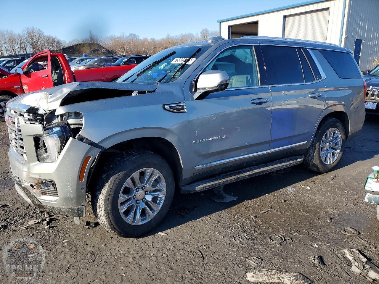 2025 GMC YUKON — фото 2