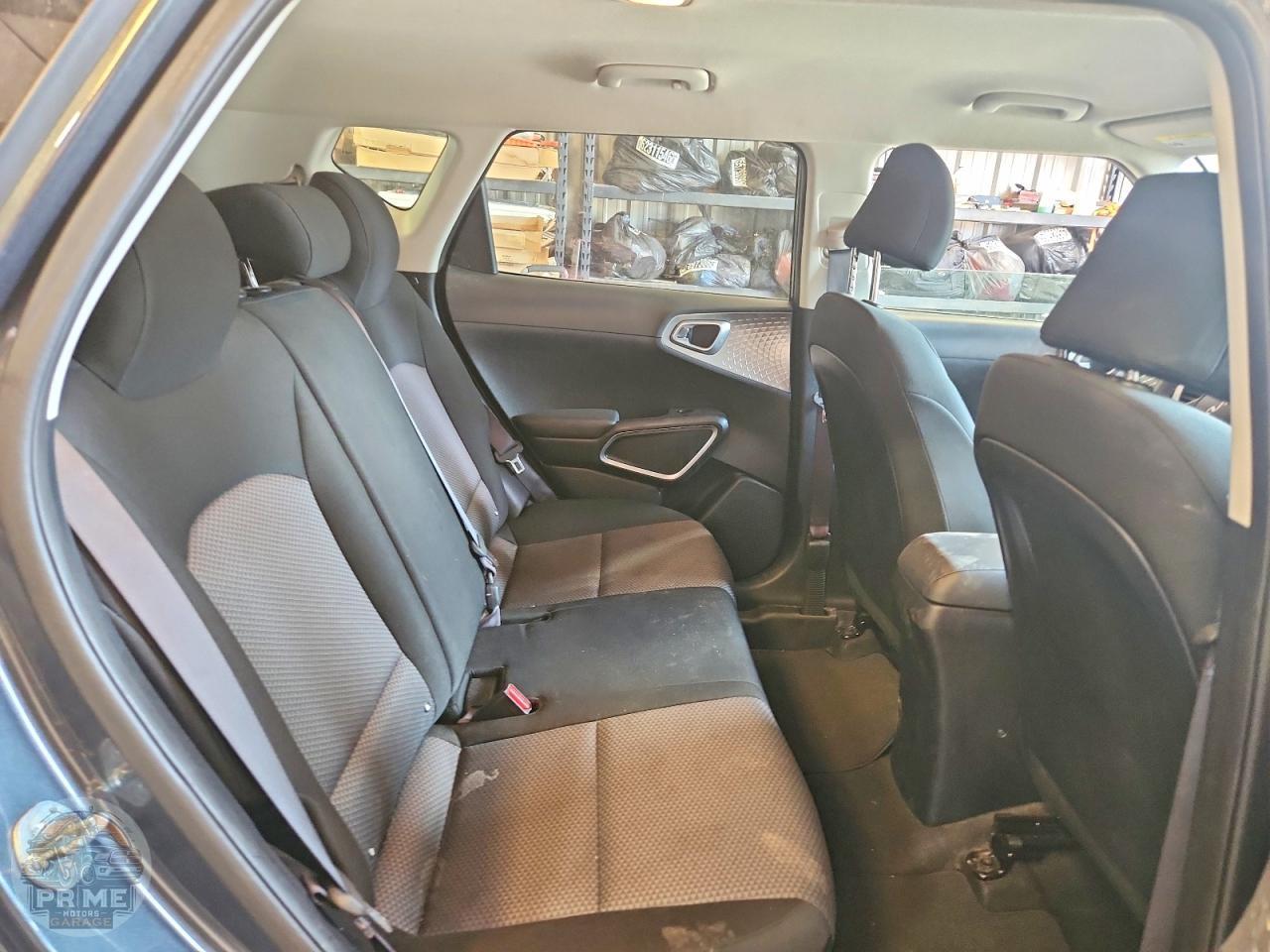 2025 KIA SOUL — фото 10