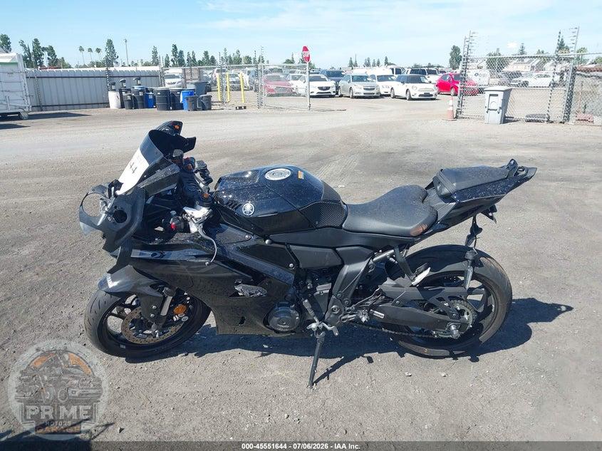 2026 YAMAHA YZFR7 — фото 13