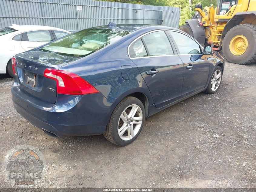 2015 VOLVO S60 T5 PREMIER — фото 4