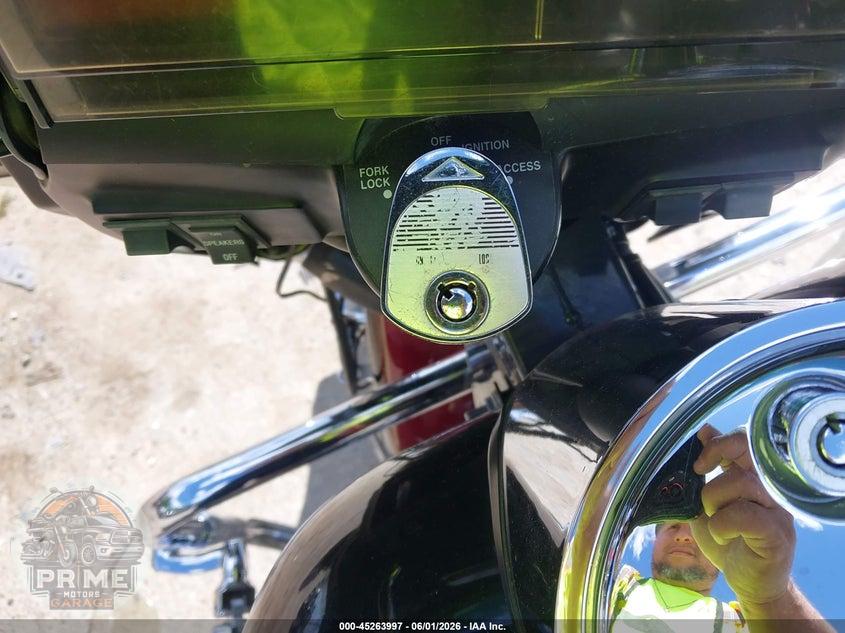 1995 HARLEY-DAVIDSON FLHTCUI (ULTRA CLASSIC ELECTRA GLIDE) — фото 11