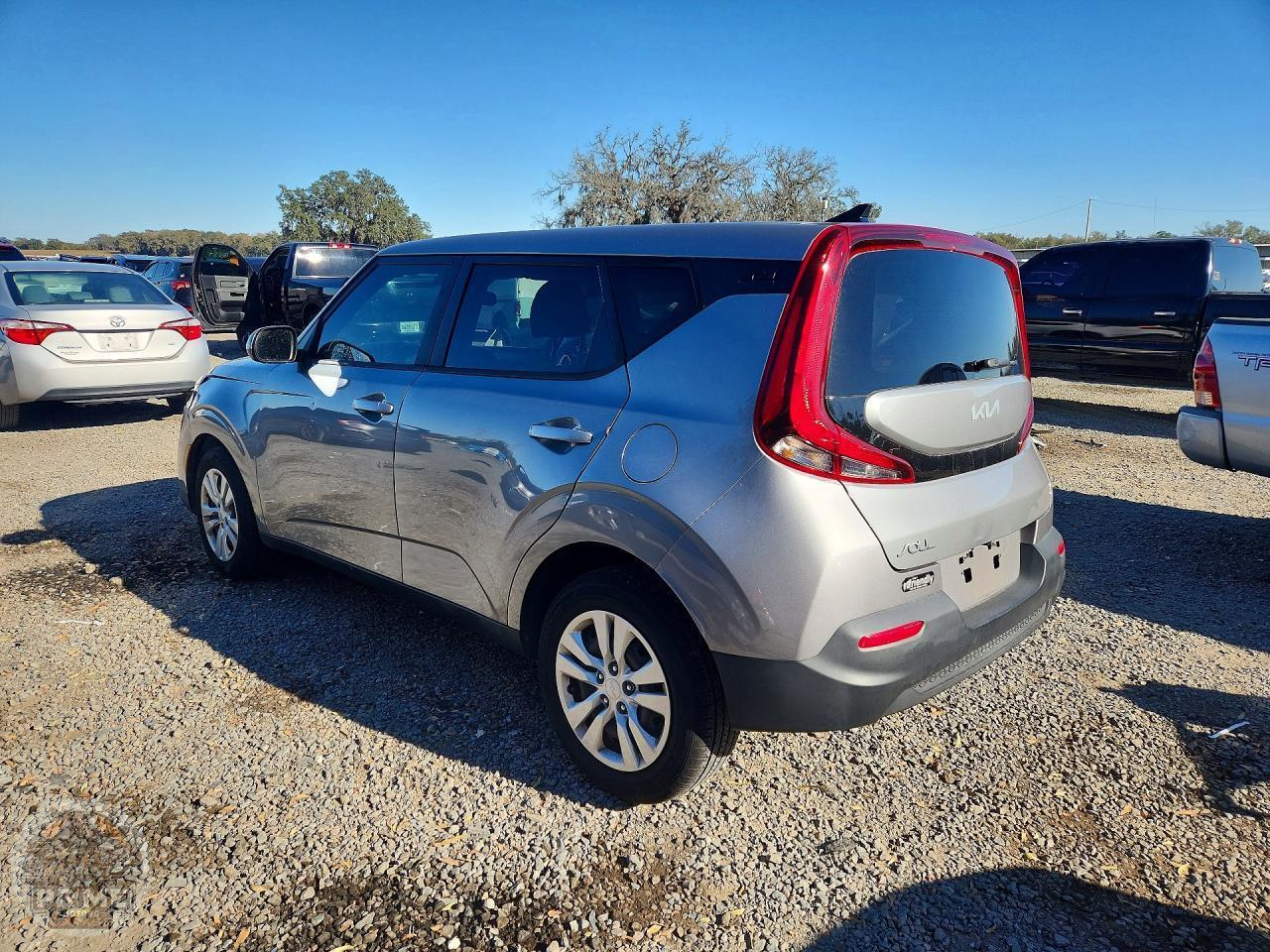 2022 KIA SOUL — фото 2