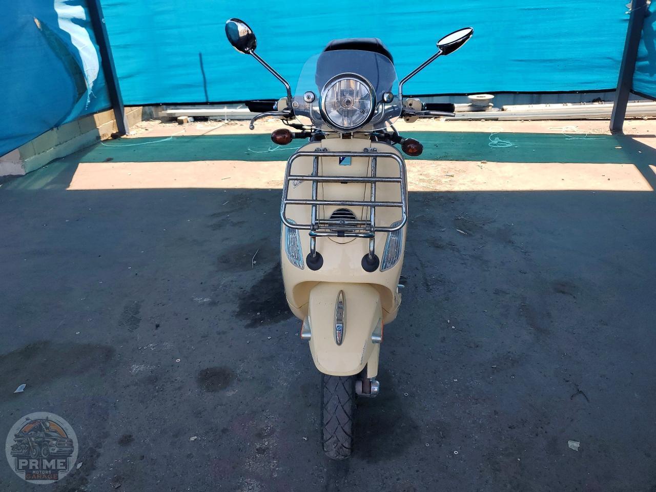 2013 VESPA LX — фото 2