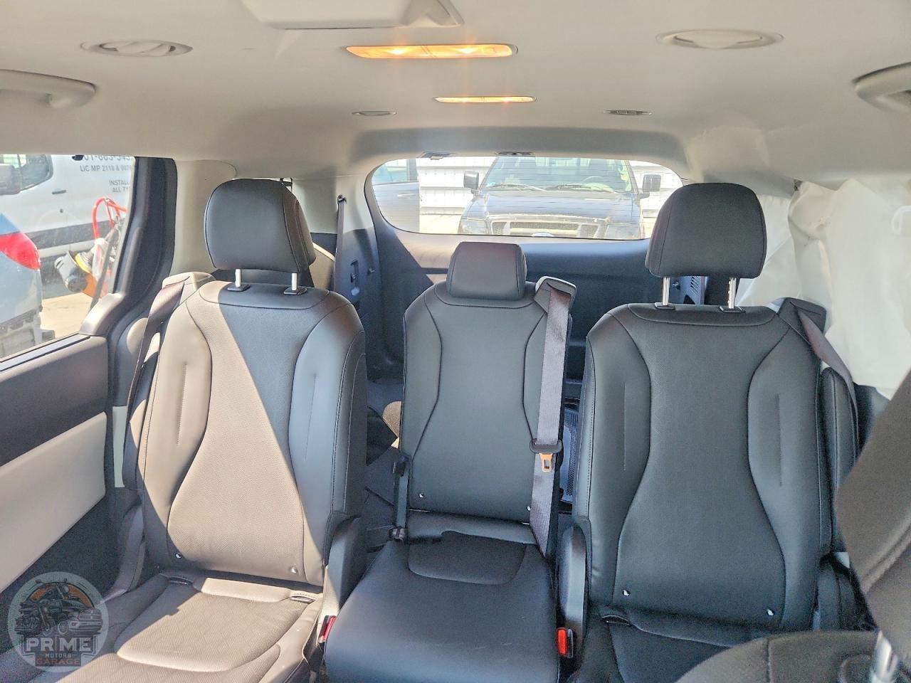 2024 KIA CARNIVAL — фото 10