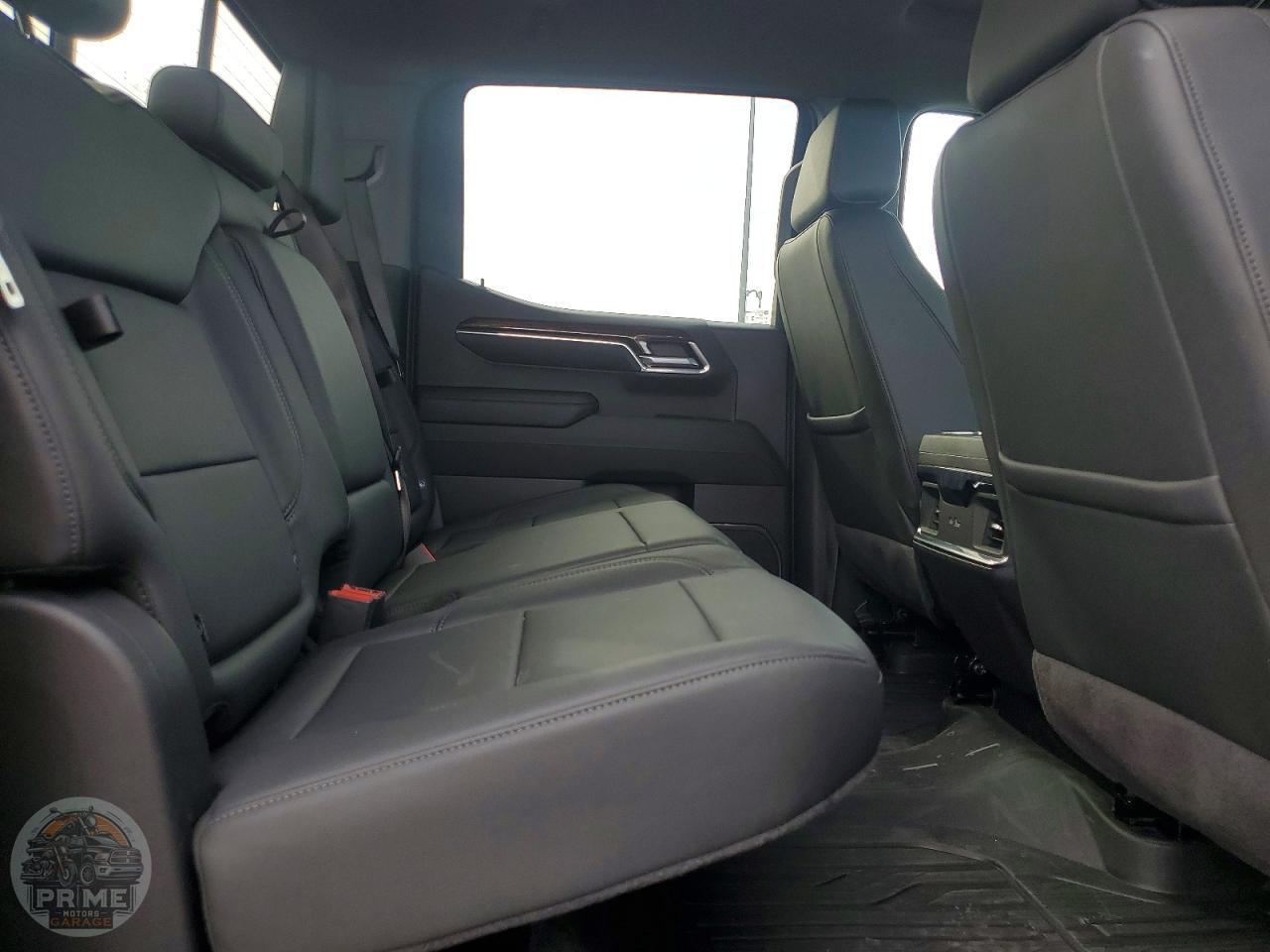 2024 GMC SIERRA — фото 10