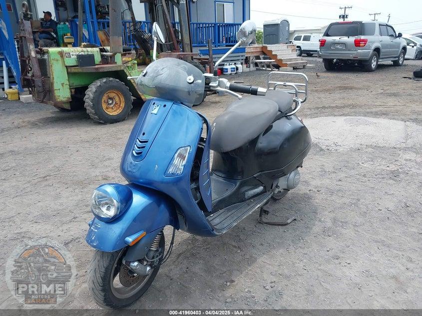 2016 VESPA GTS 300 SUPER — фото 2