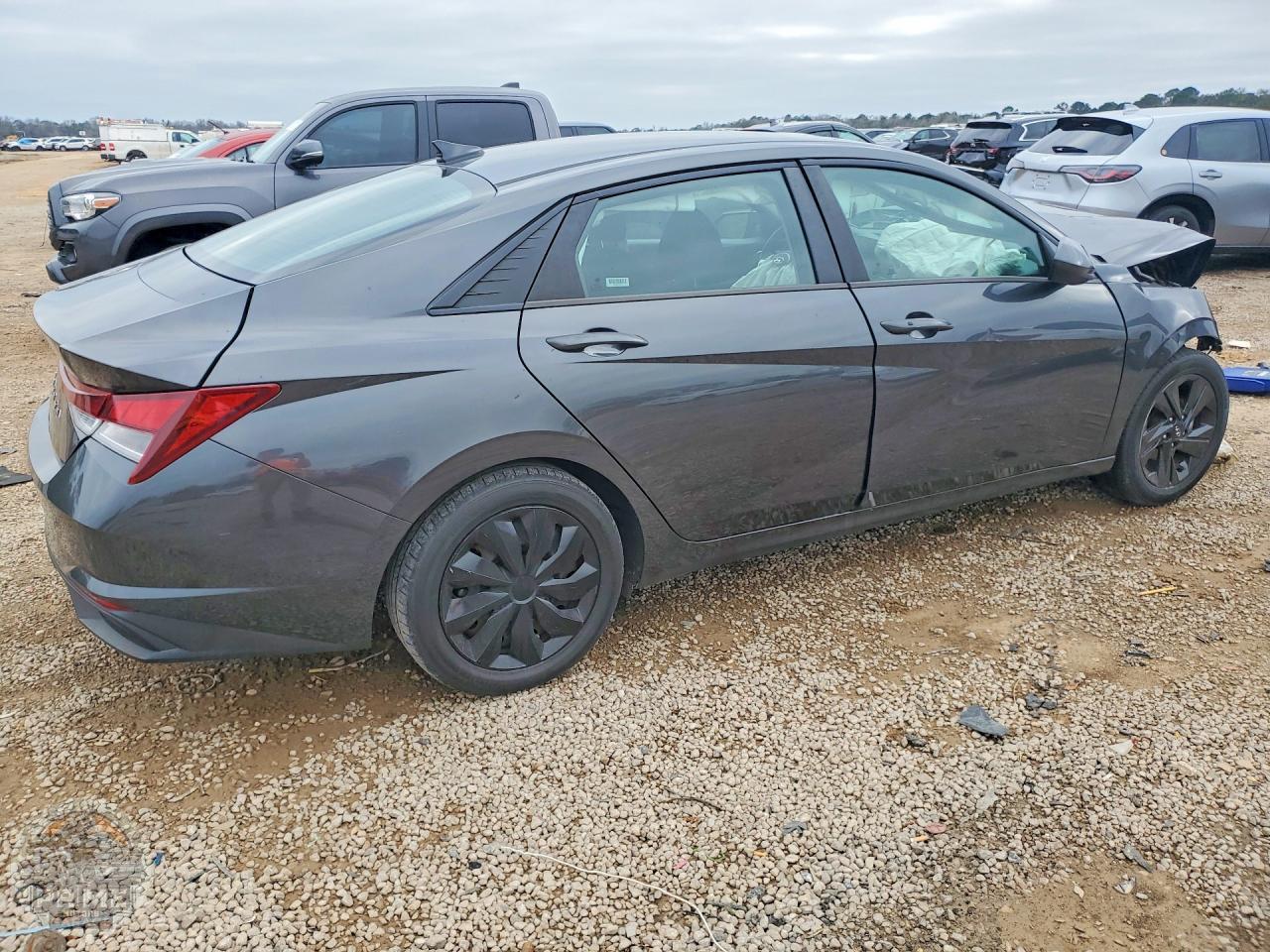 2021 HYUNDAI ELANTRA — фото 3