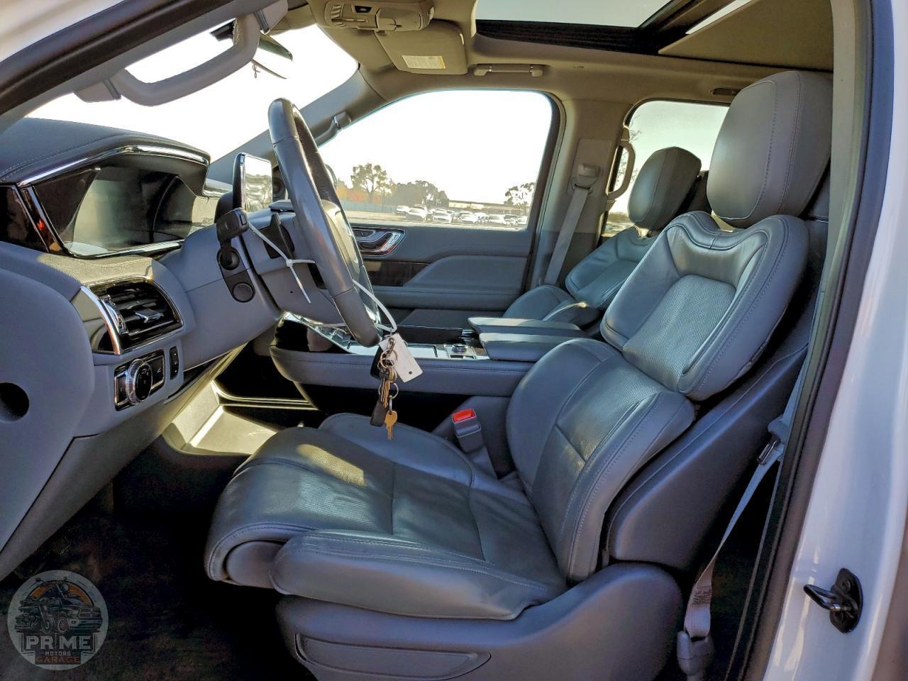 2021 LINCOLN TOWNHOUSE NAVIGATOR — фото 7