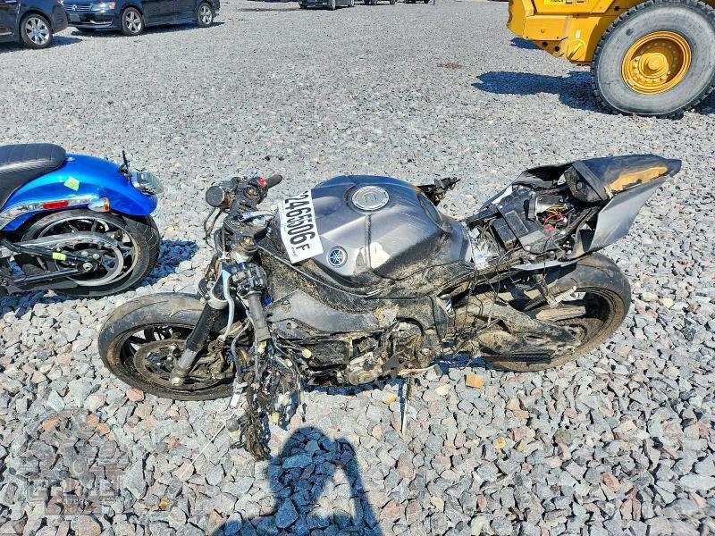 2016 YAMAHA YZFR1 — фото 3