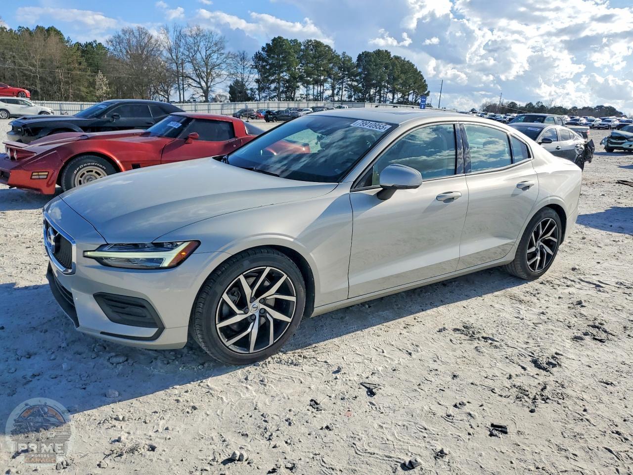 2020 VOLVO S60 — фото 2