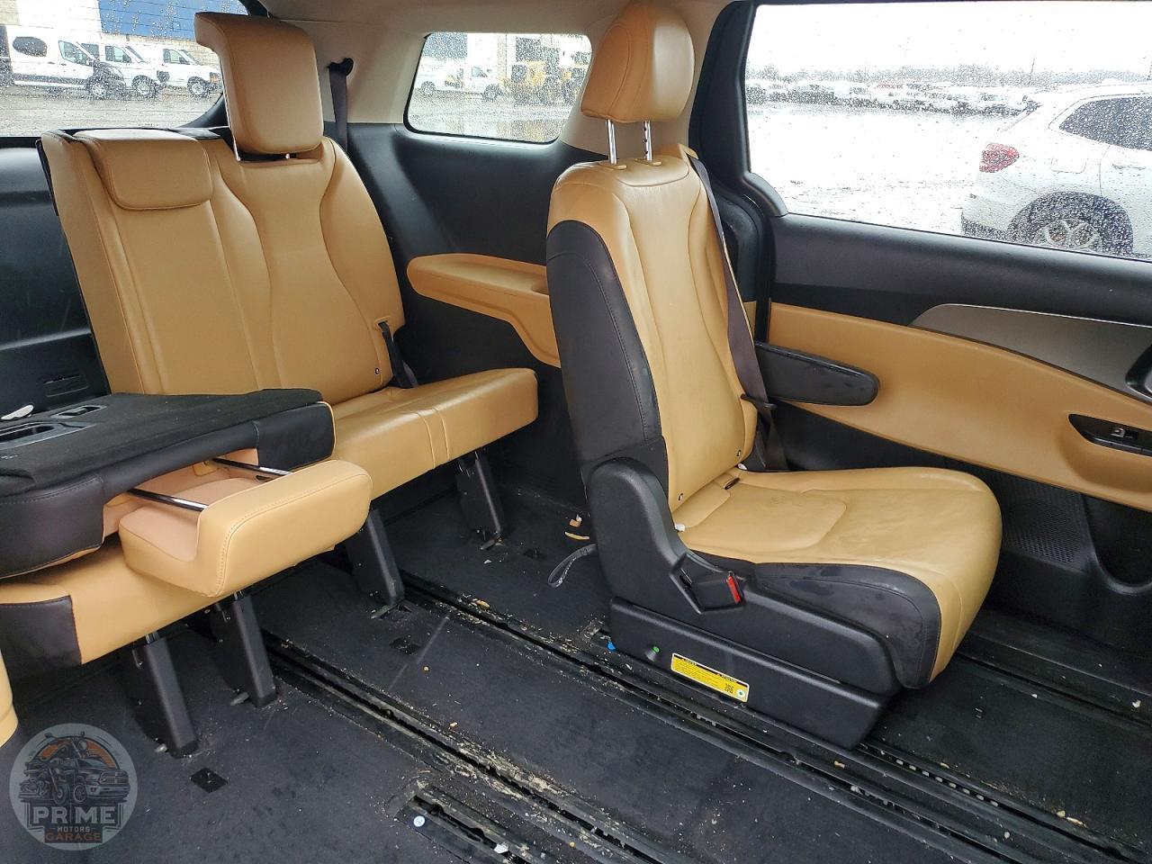 2024 KIA CARNIVAL — фото 11