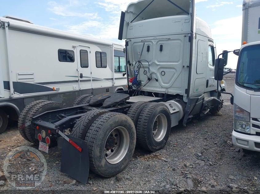 2021 FREIGHTLINER NEW CASCADIA 126 — фото 4