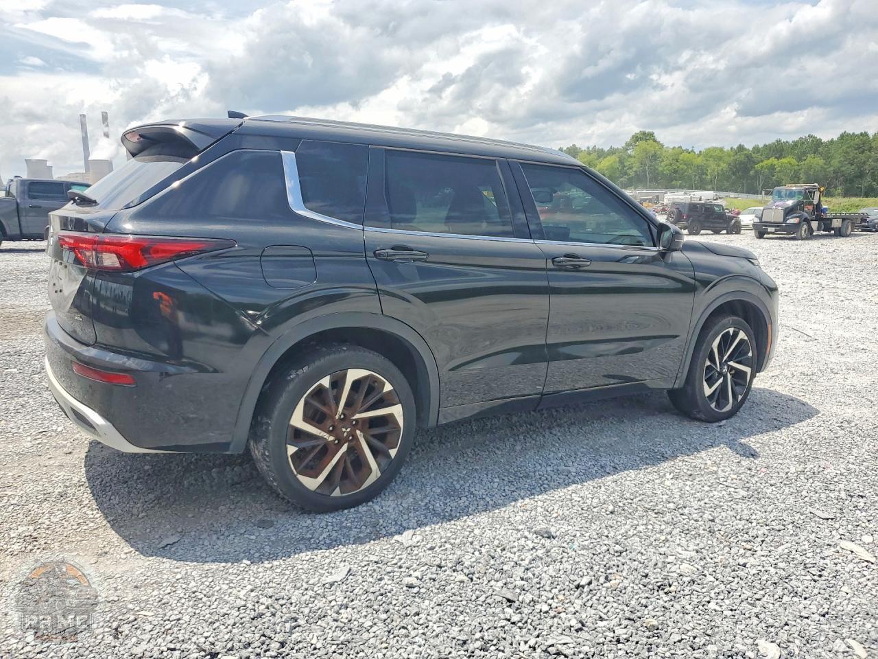 2022 MITSUBISHI OUTLANDER — фото 9