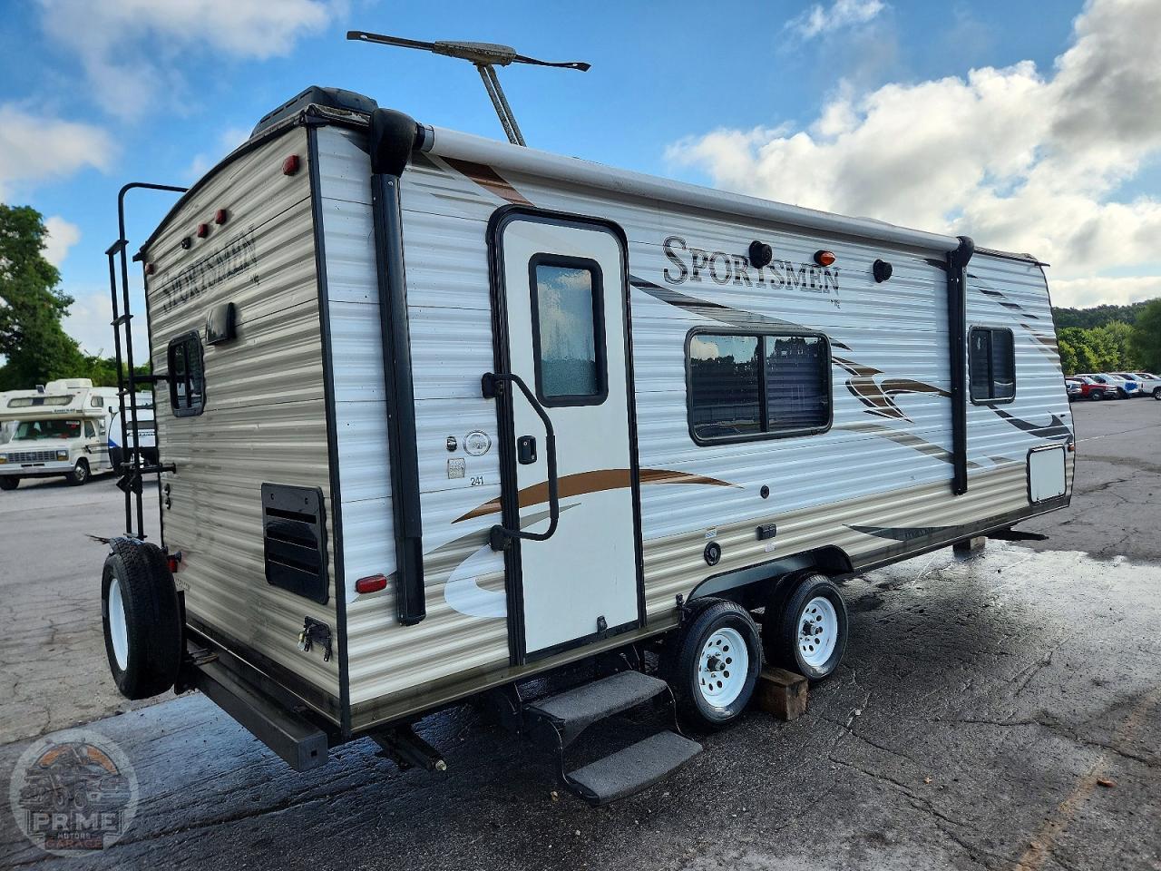 2015 KZ RV SPORTSMEN — фото 4