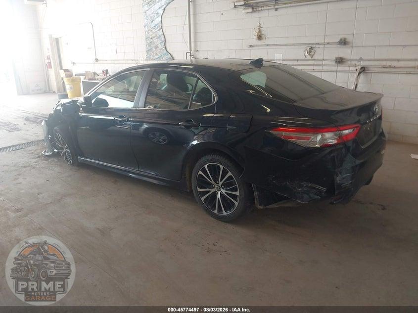 2019 TOYOTA CAMRY SE — фото 3