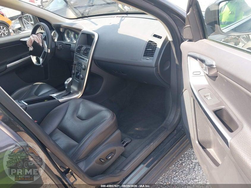 2013 VOLVO XC60 T6 — фото 17