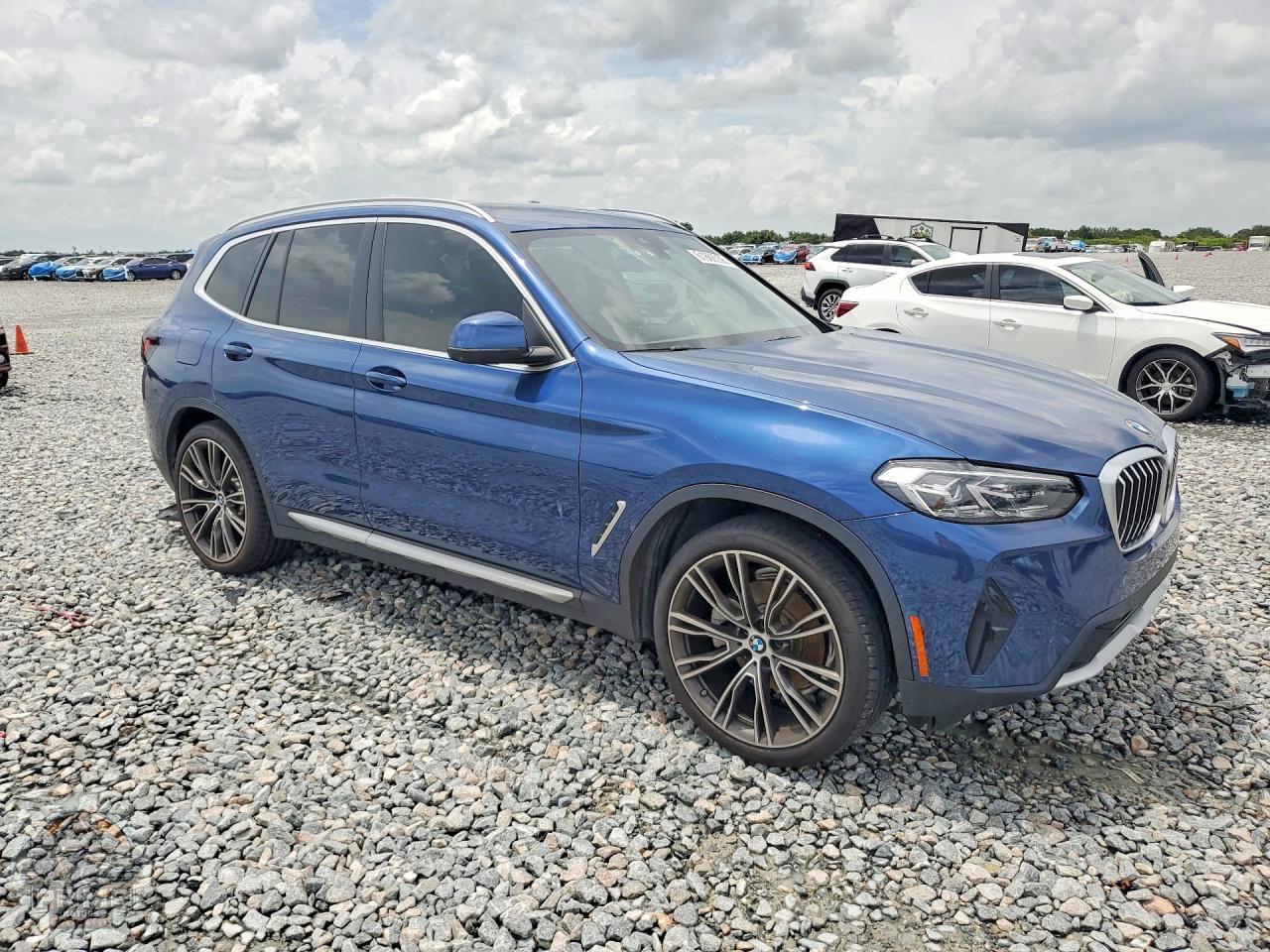 2023 BMW X3 — фото 4
