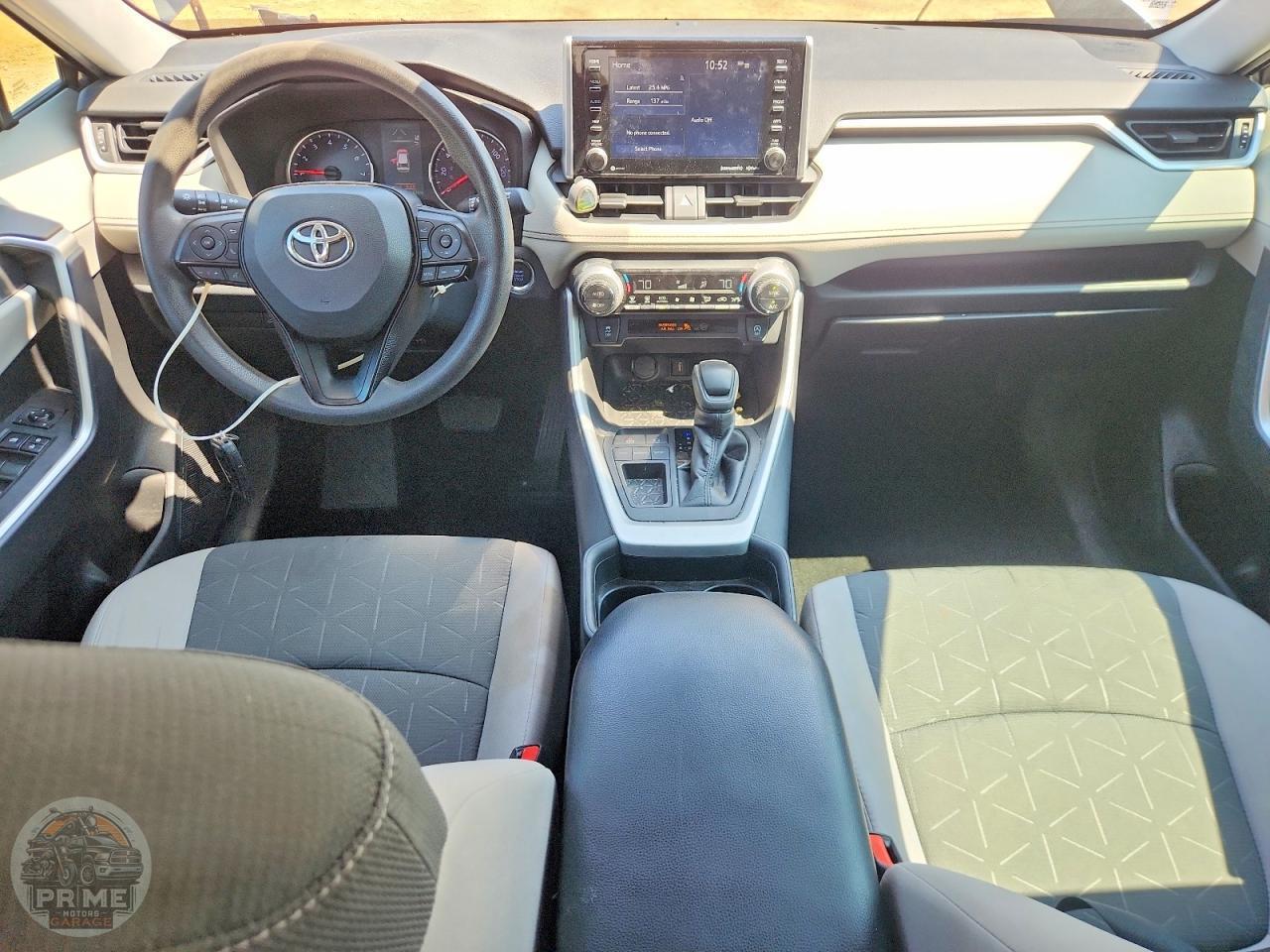 2020 TOYOTA RAV4 — фото 7
