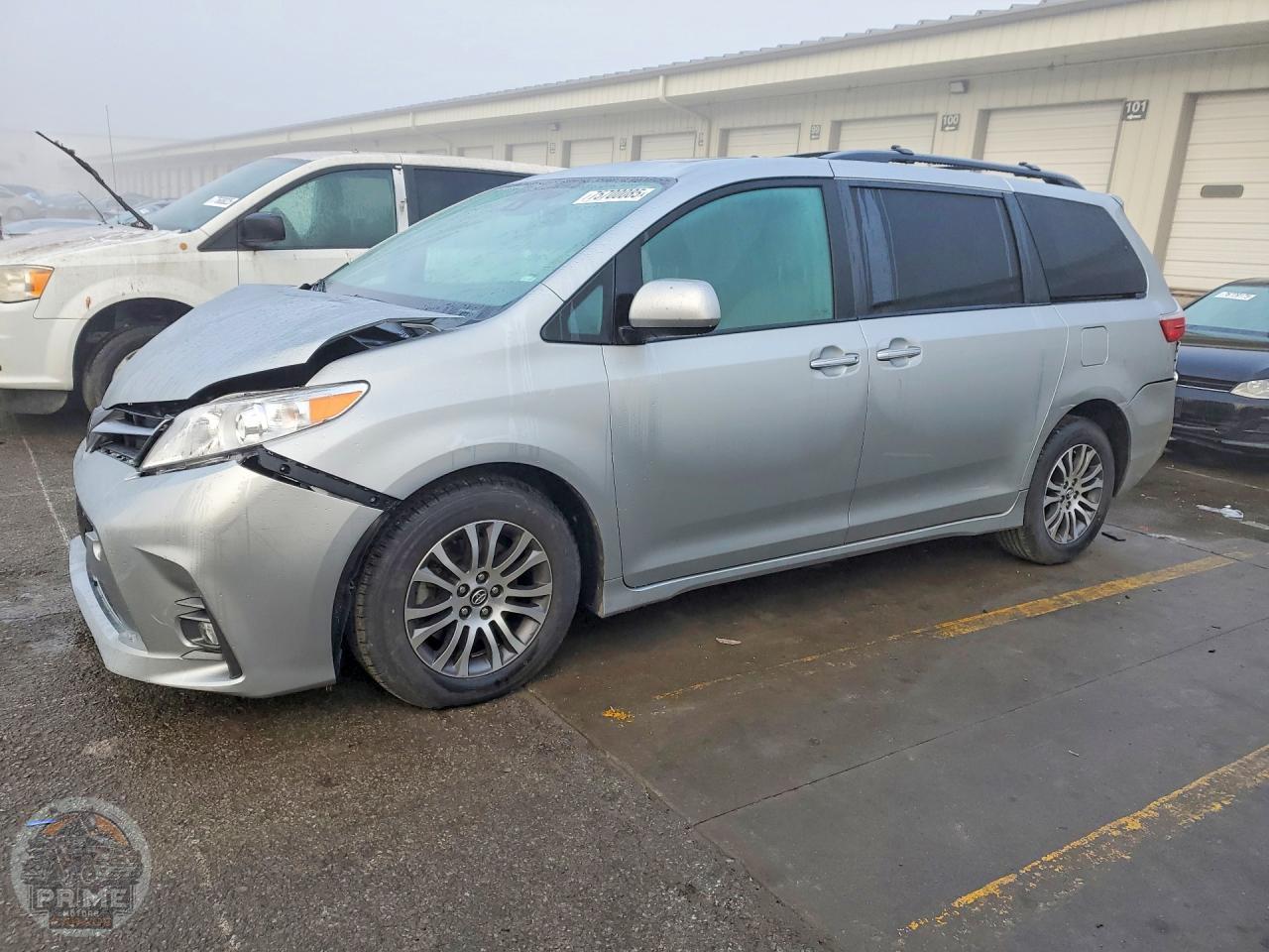 2020 TOYOTA SIENNA — фото 1