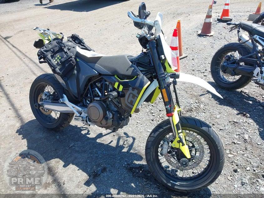 2023 HUSQVARNA SUPERMOTO 701 — фото 1