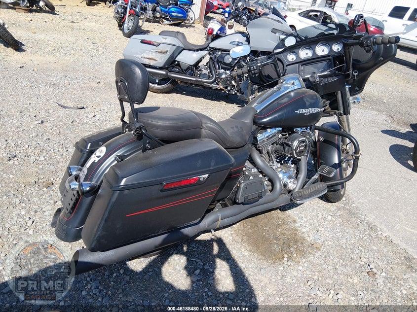2015 HARLEY-DAVIDSON FLHXS (STREET GLIDE SPECIAL) STREET GLIDE SPECIAL — фото 4