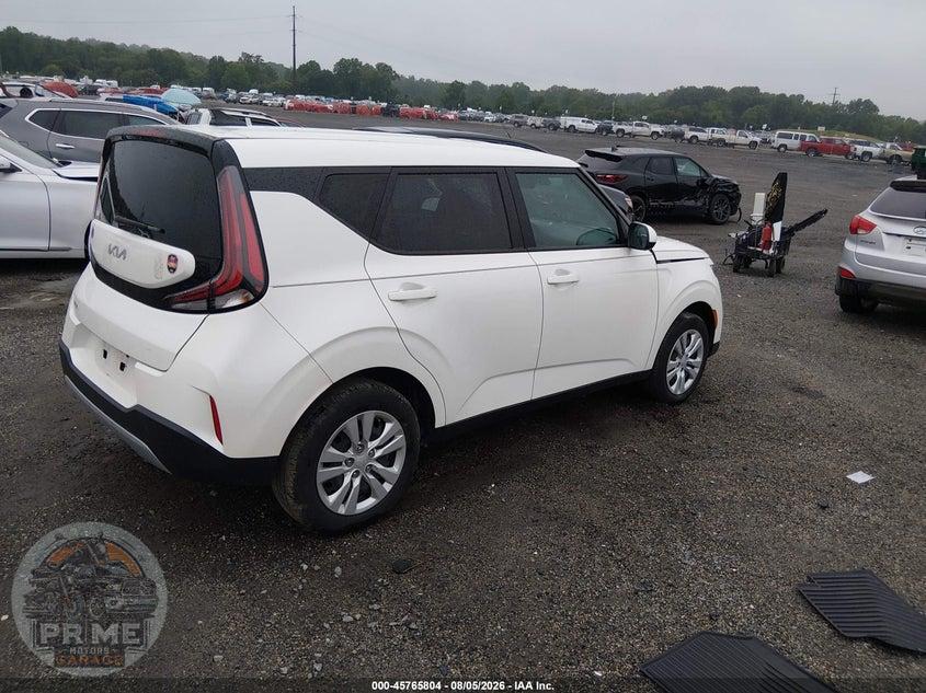 2025 KIA SOUL LX — фото 4