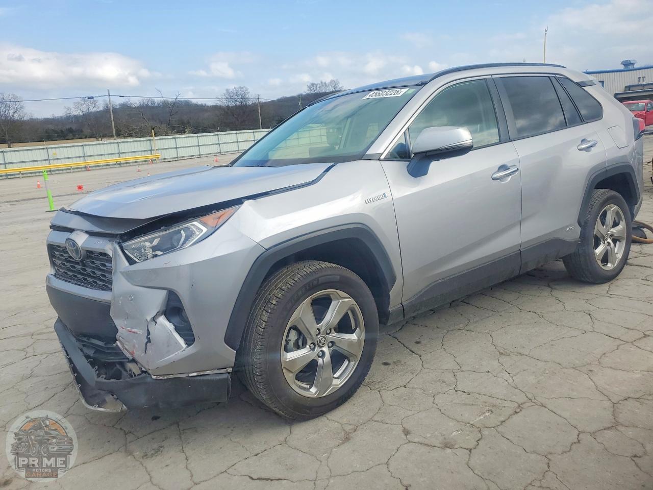2020 TOYOTA RAV4 — фото 1