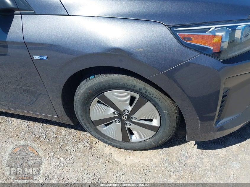 2018 HYUNDAI IONIQ HYBRID BLUE — фото 6