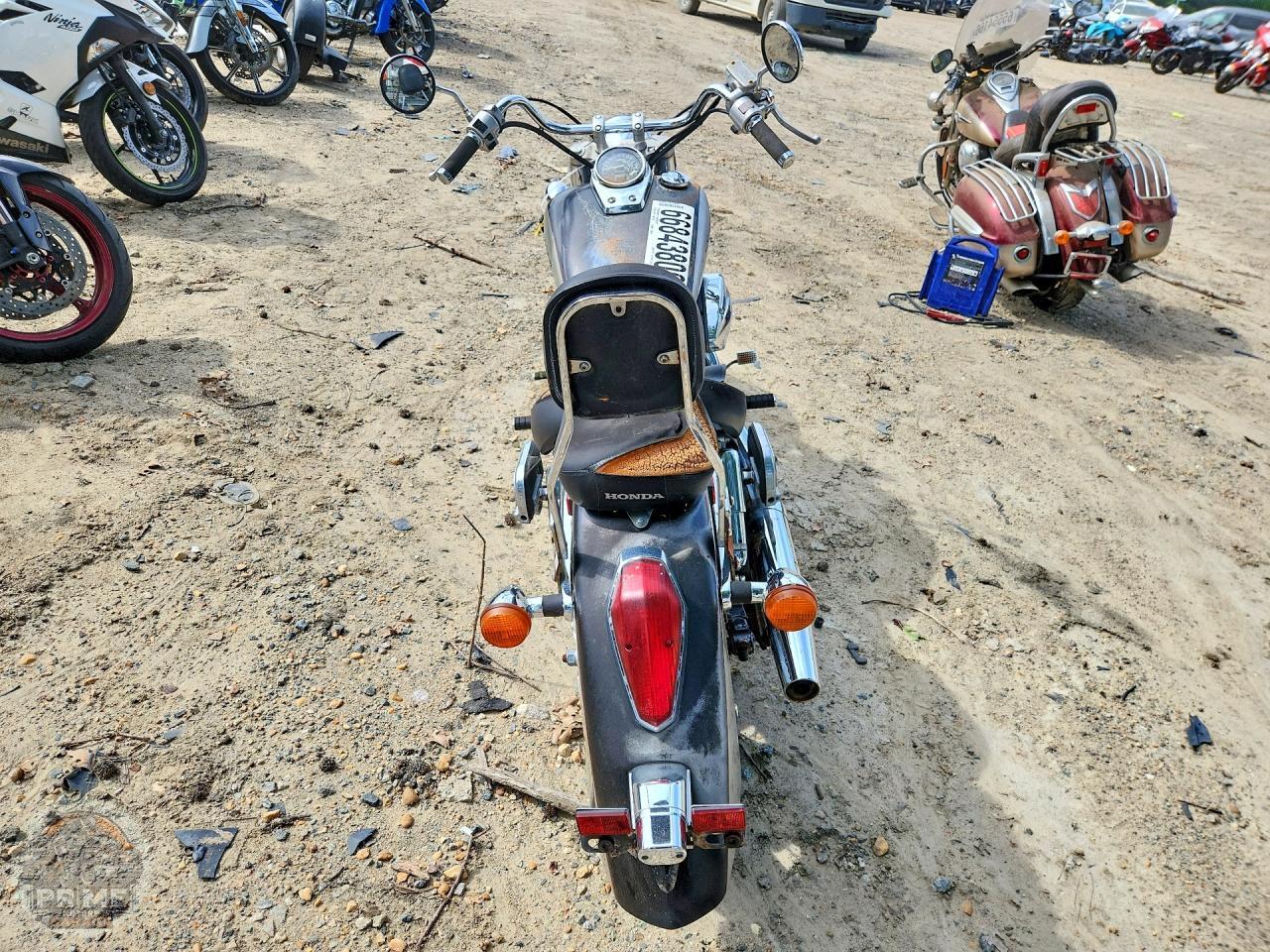 2012 HONDA VT750 — фото 4