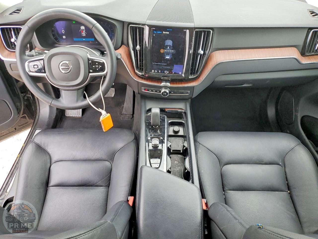 2023 VOLVO XC60 — фото 8