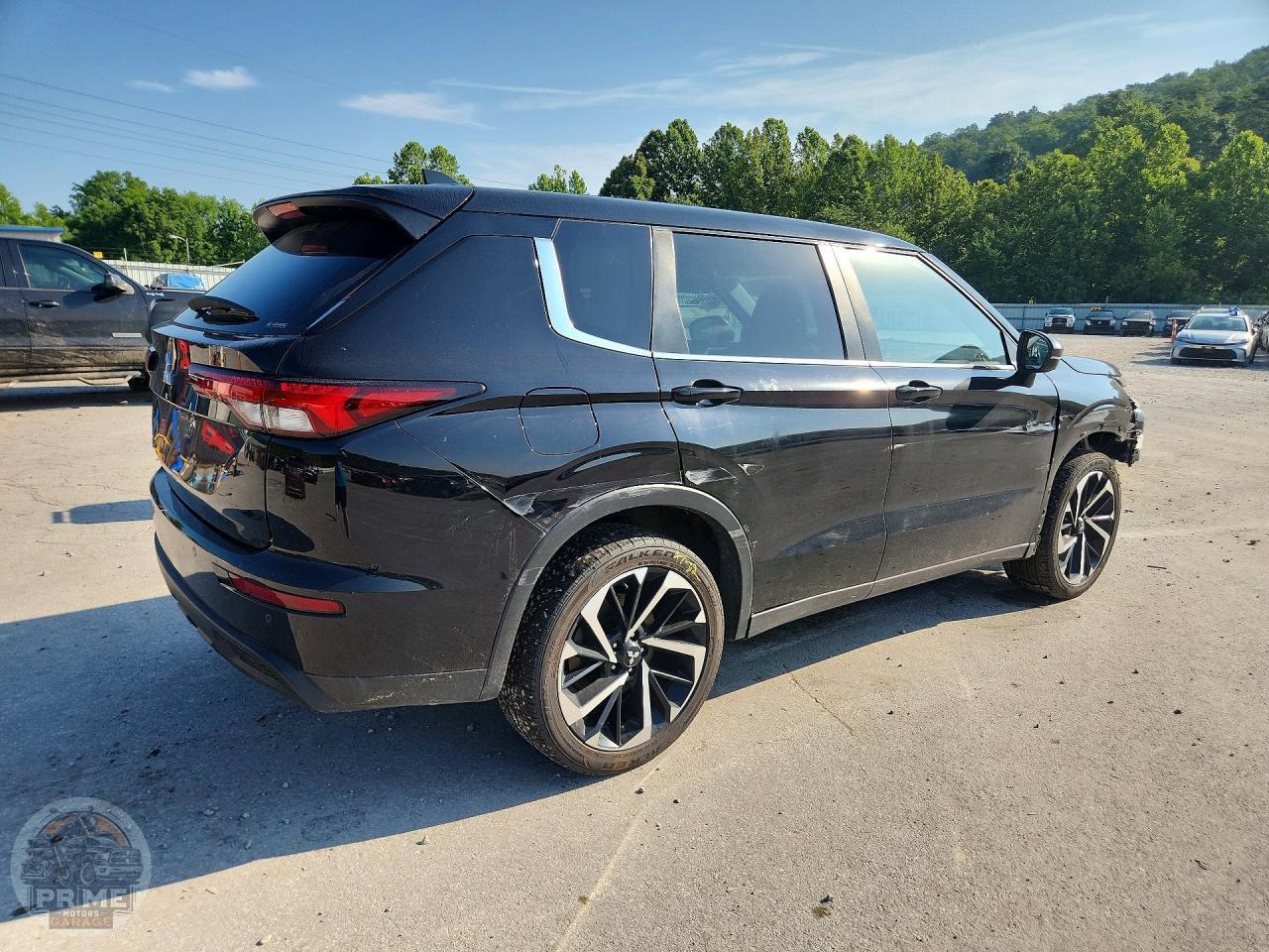 2022 MITSUBISHI OUTLANDER — фото 3
