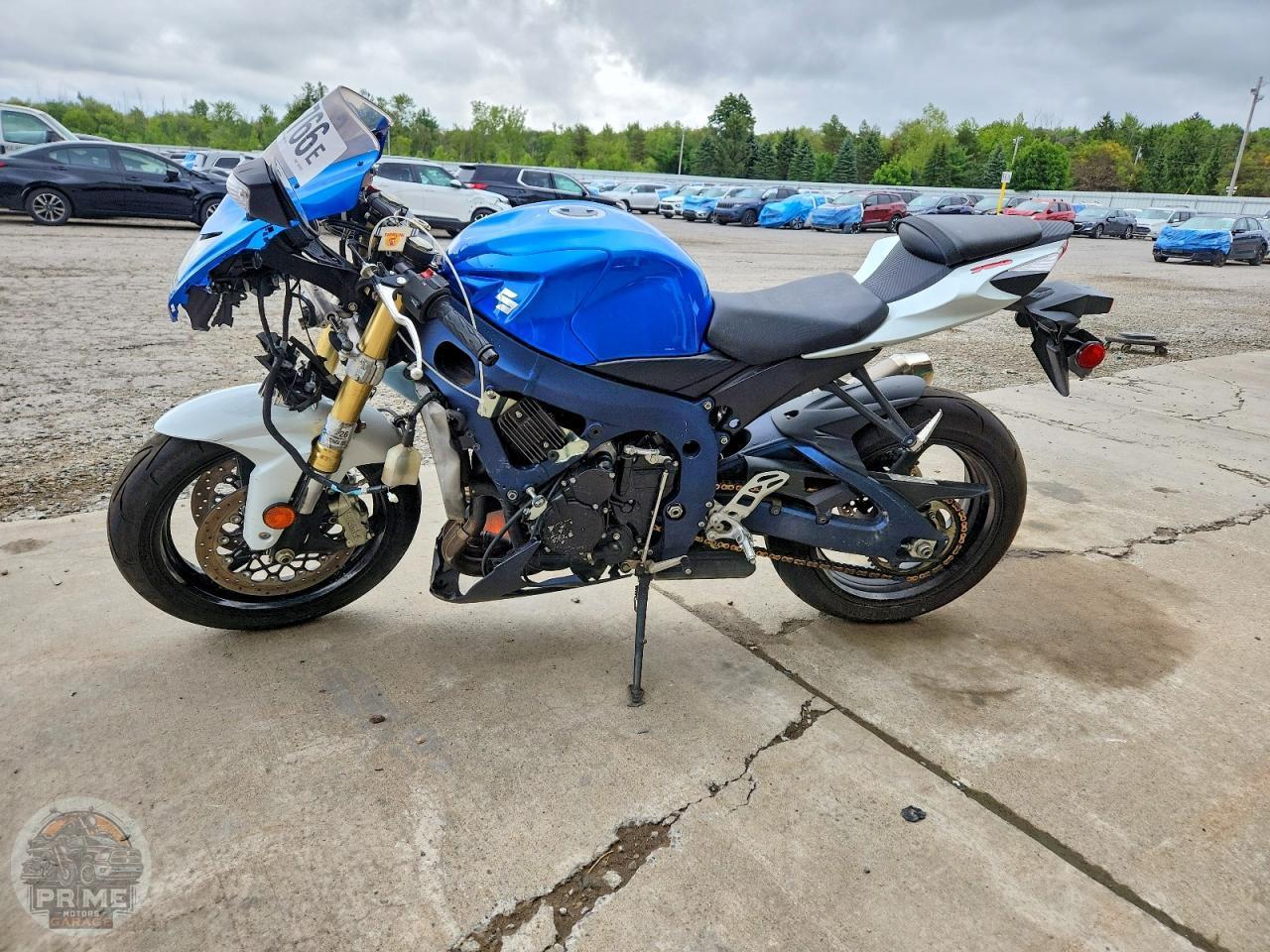 2011 SUZUKI GSX750 — фото 3