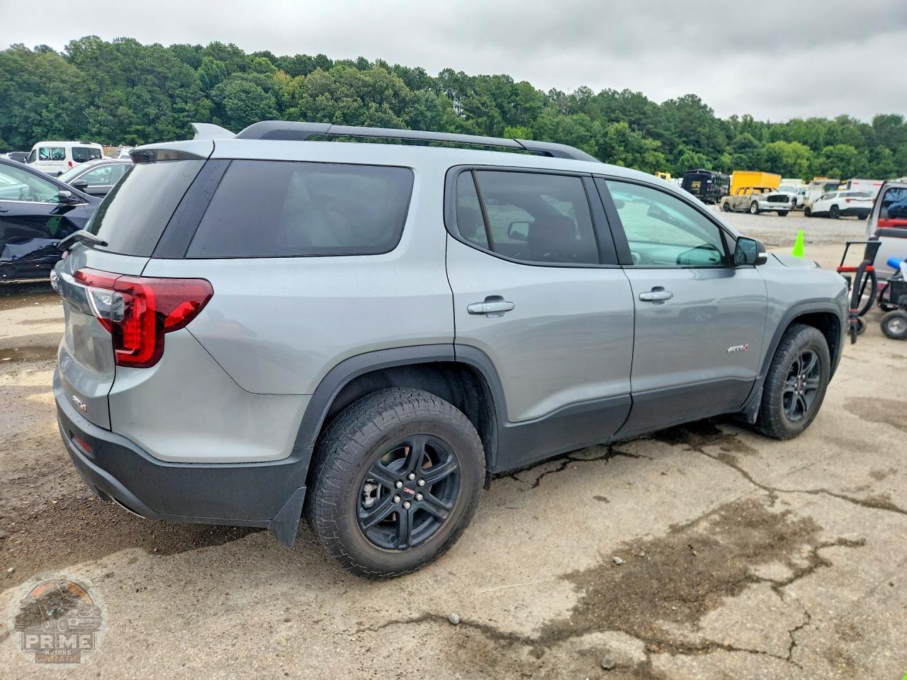 2023 GMC ACADIA — фото 3