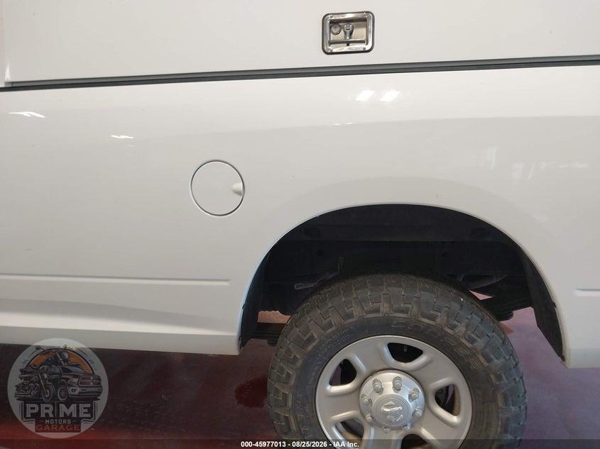2018 RAM 3500 TRADESMAN  4X4 8' BOX — фото 15