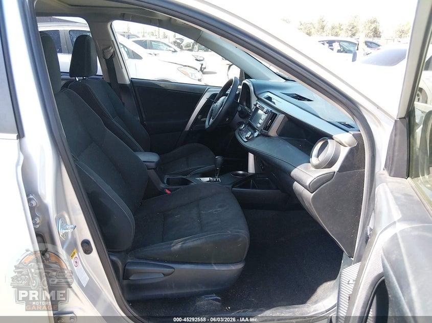2015 TOYOTA RAV4 XLE — фото 5