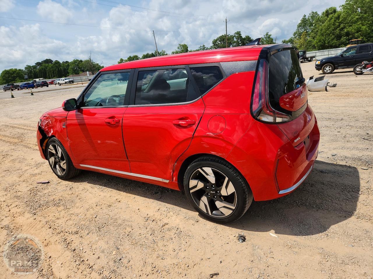 2023 KIA SOUL — фото 2