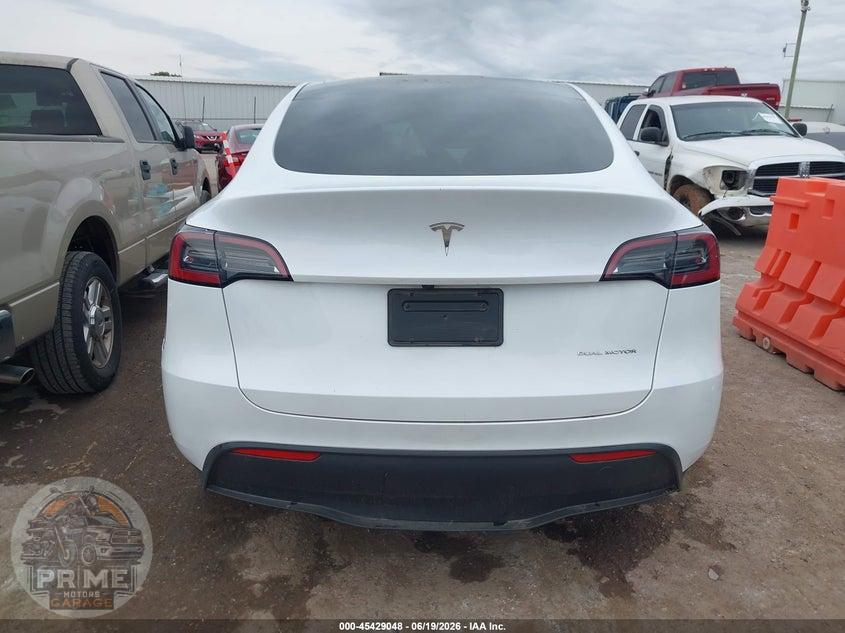 2024 TESLA MODEL Y LONG RANGE DUAL MOTOR ALL-WHEEL DRIVE — фото 16