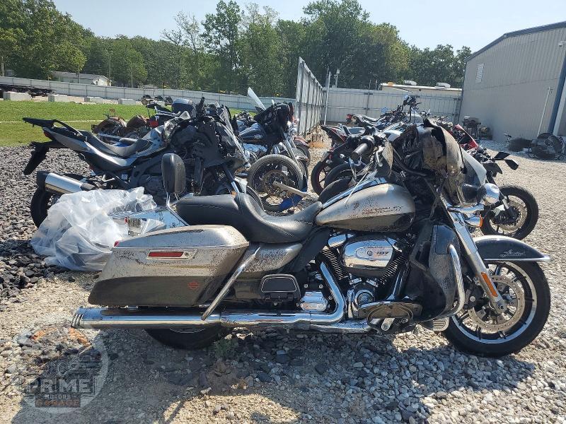 2018 HARLEY-DAVIDSON FLHTK (ULTRA LIMITED) — фото 1