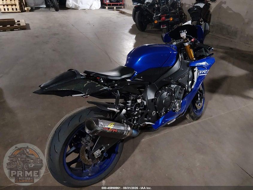 2017 YAMAHA YZFR1 — фото 4