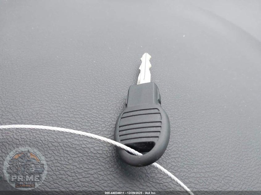 2015 DODGE GRAND CARAVAN SE — фото 11