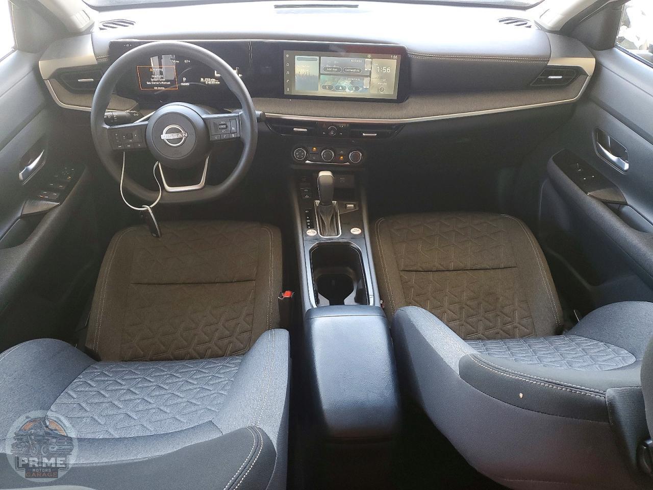 2025 NISSAN KICKS — фото 8