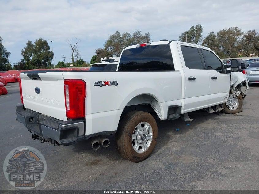 2025 FORD F-250 XLT — фото 4