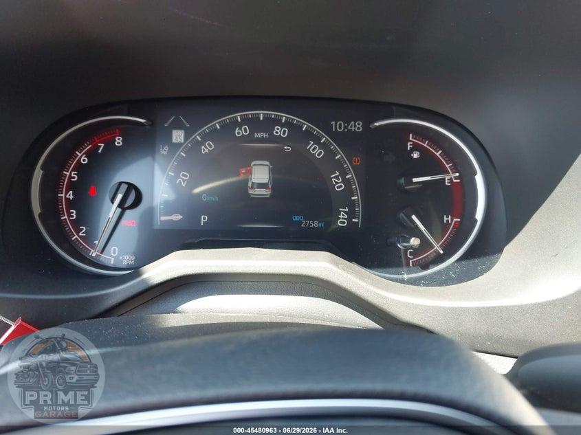 2025 TOYOTA RAV4 XLE PREMIUM — фото 7