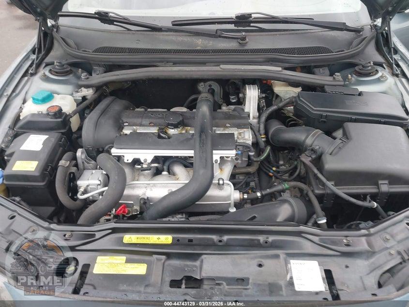 2002 VOLVO V70 XC — фото 10