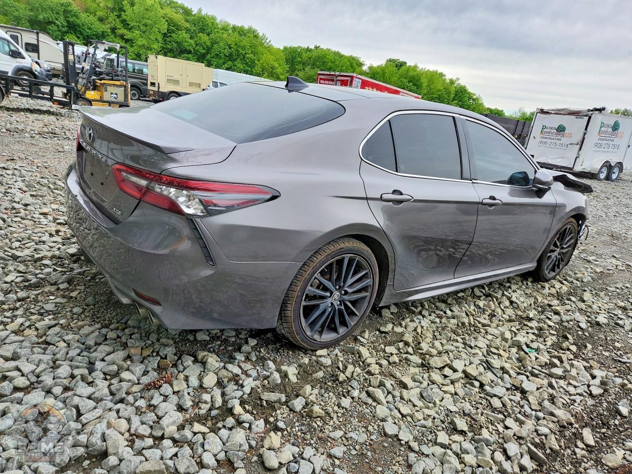 2021 TOYOTA CAMRY — фото 3
