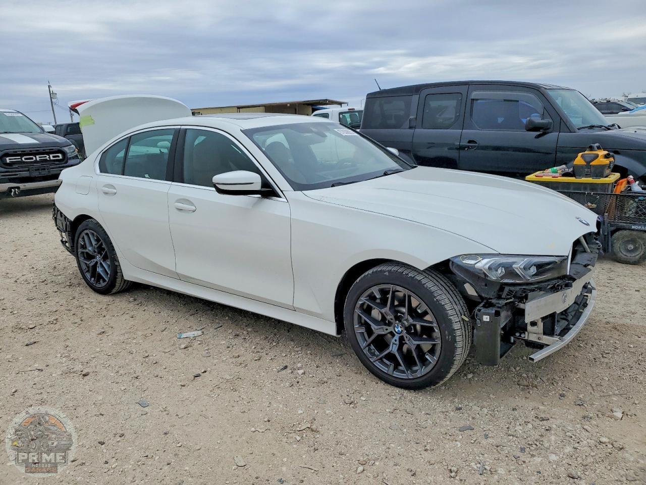 2025 BMW 3 SERIES — фото 4