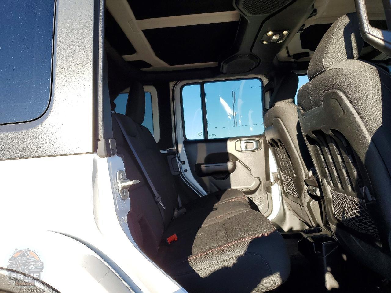 2021 JEEP WRANGLER — фото 11