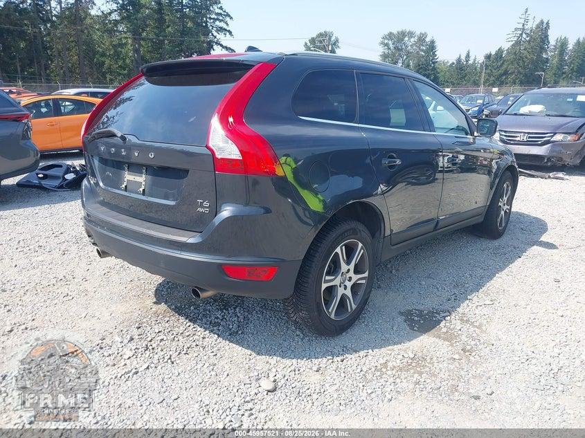 2013 VOLVO XC60 T6 — фото 4